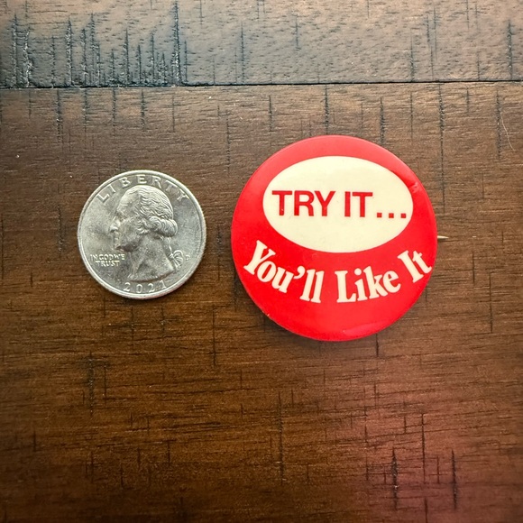 Vintage Button Pin Collection - Picture 4 of 11